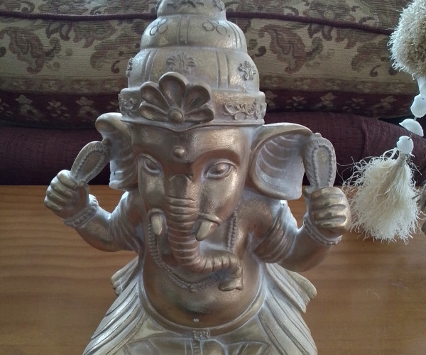 Figura elegante  buda-1