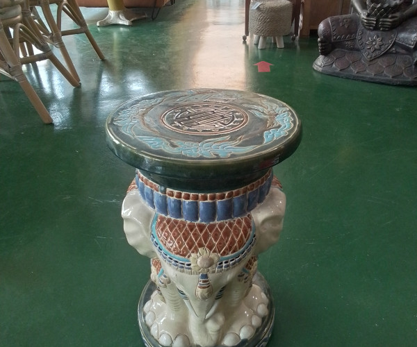 Pedestal-1