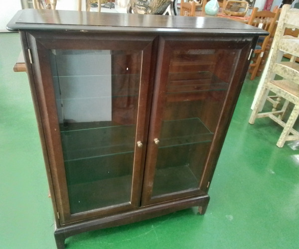 Mueblecito vitrina-1